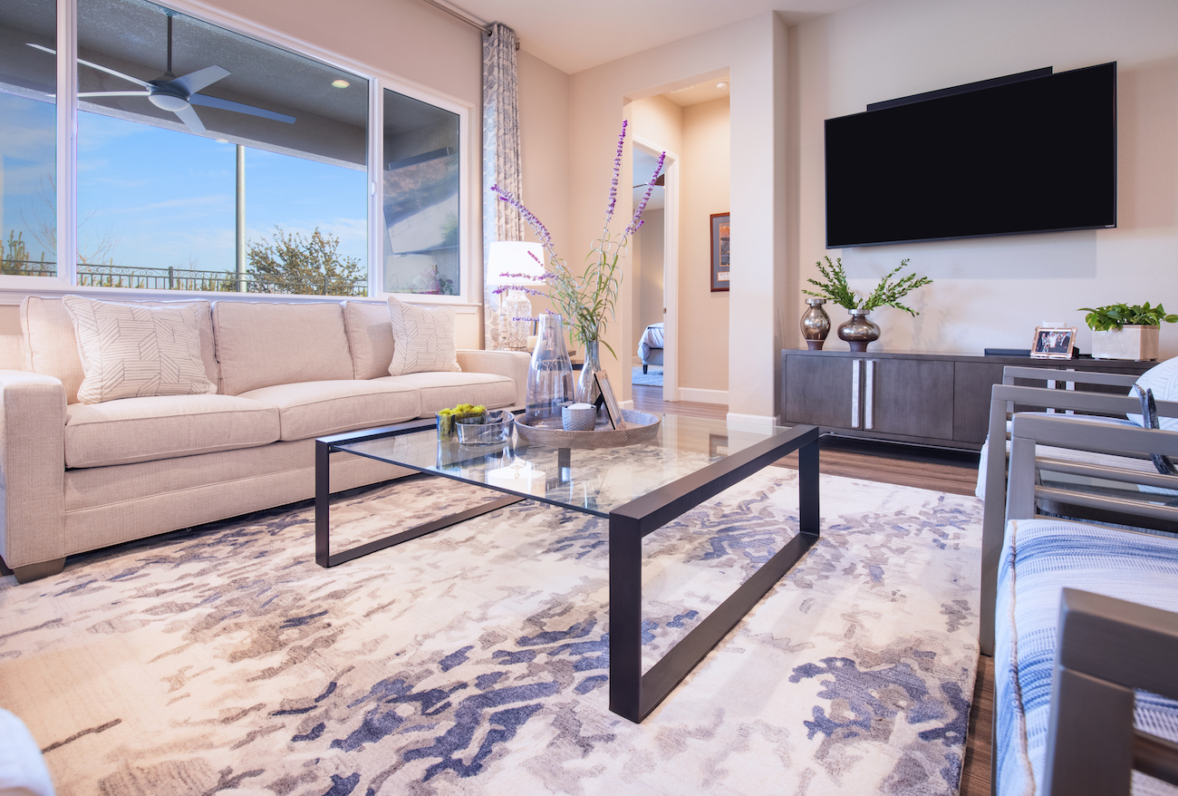 glass-coffee-table-living-room-furnishings