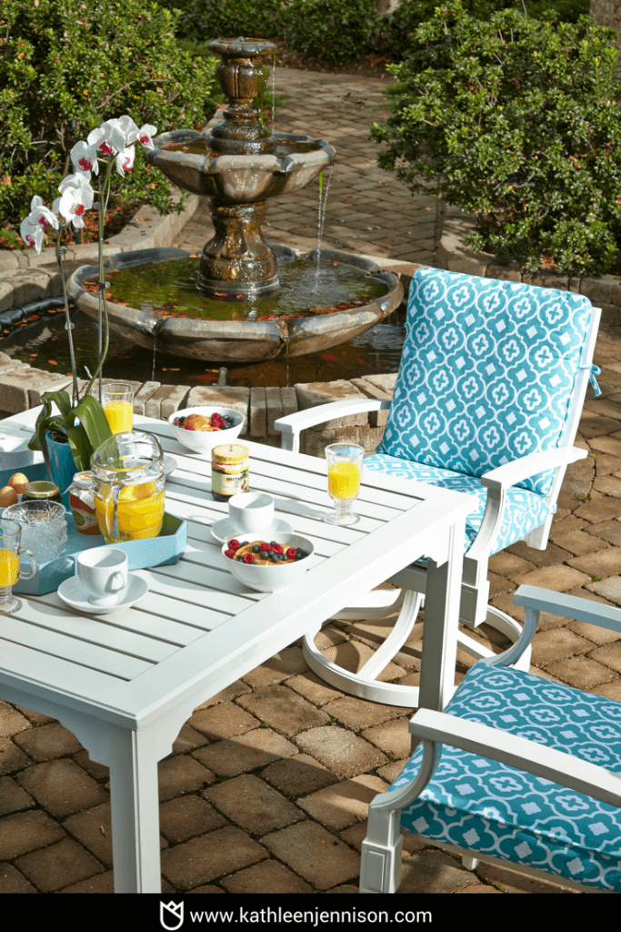 How to Design an Outdoor Living Space in 5 Easy Steps-8