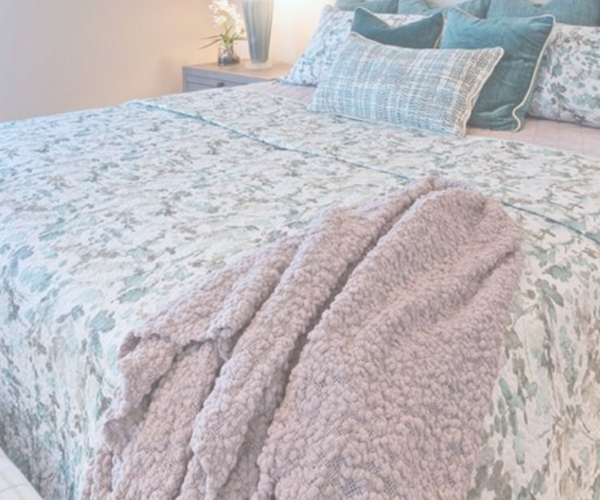 Four Easy Steps to Make Your Bedroom More Serene