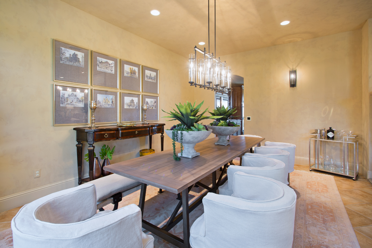 Tuscan style dining room sales chandeliers