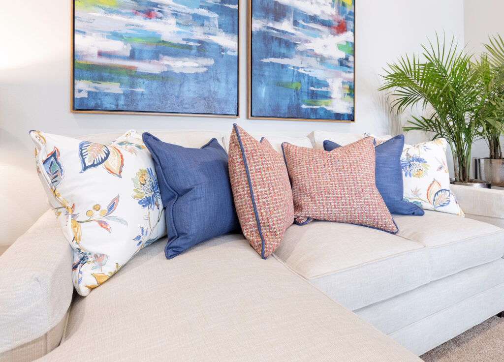 Living Room Sofa Accent Pillows