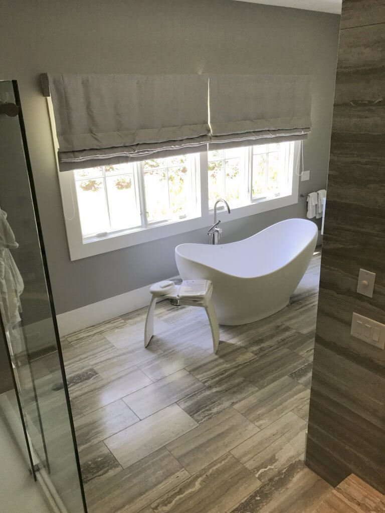 mold-proof-hydrotherapy-bath-tubs-luxury-mti-baths-kathleen-jennison-interior-bath-remodel