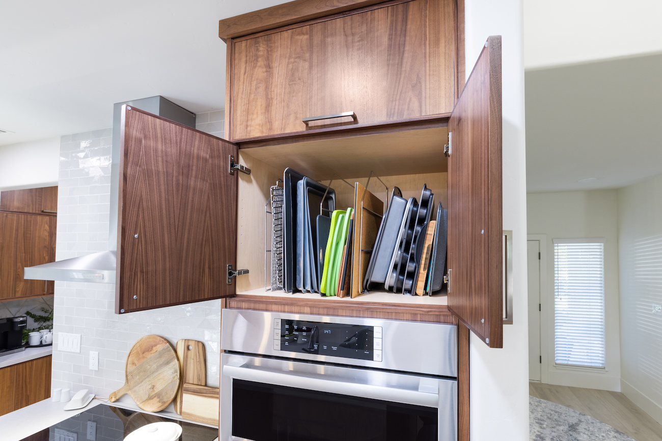 pan-storage-vertical-kitchen-interior-design