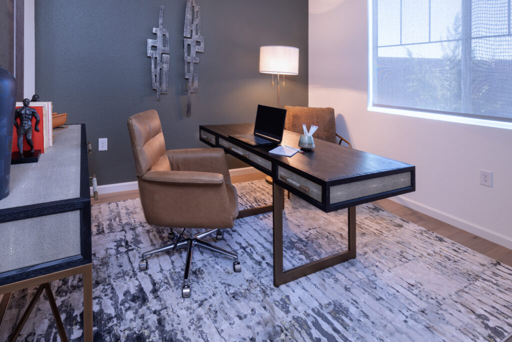 Home Office Masculine 95212 Interior Design Ho9a7984