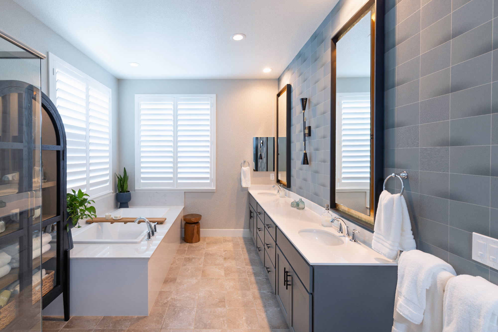 ktj-design-co-premier-interior-designer-manteca-california-bathrrom_ho9a0513