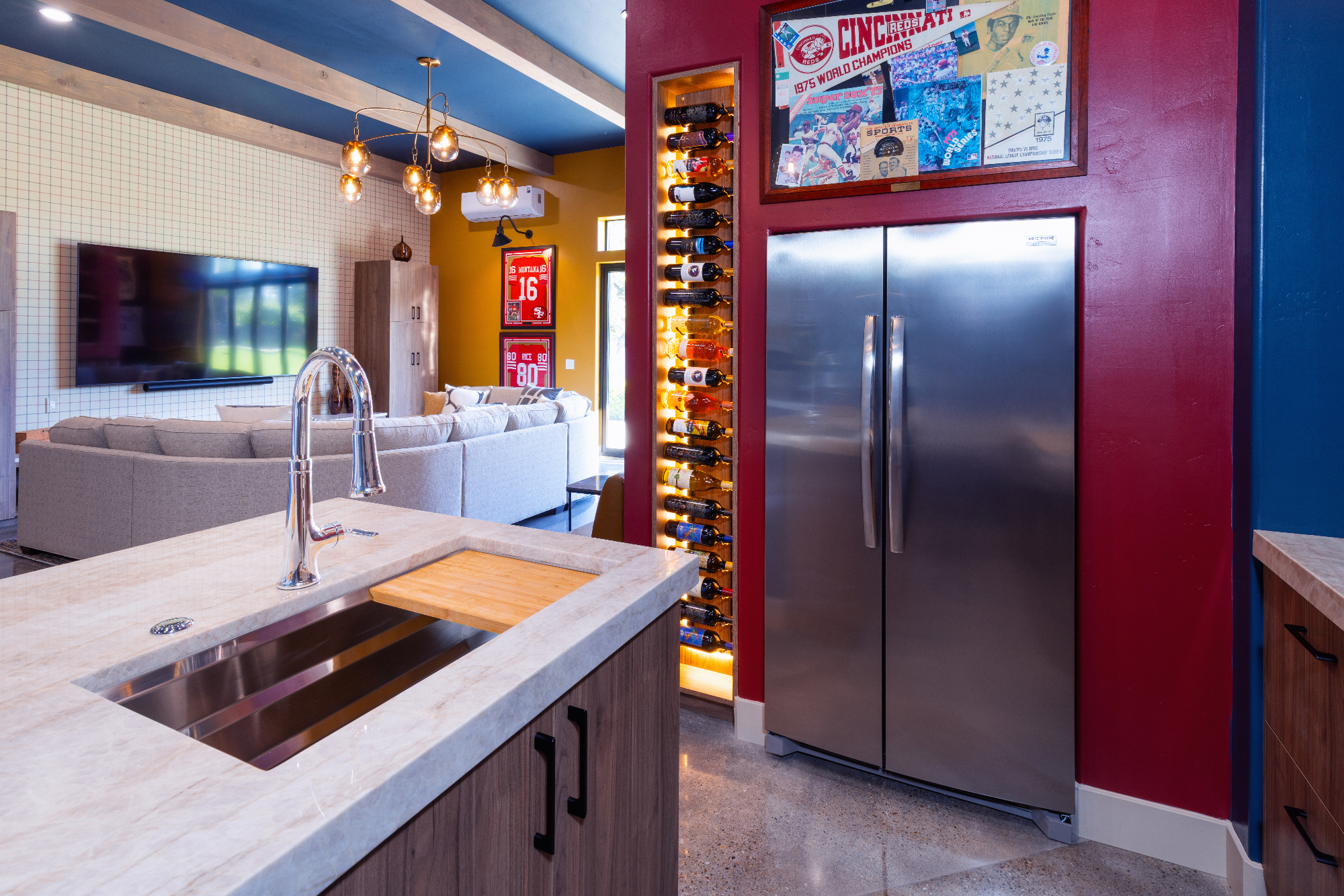 morada-ktj-design-co-gameroom-boxing-bar-kitchen-wine-display-quartzite-taj-mahal-navy-blue-ceiling-plaid-wallpaper-polished-concrete_ho9a1426